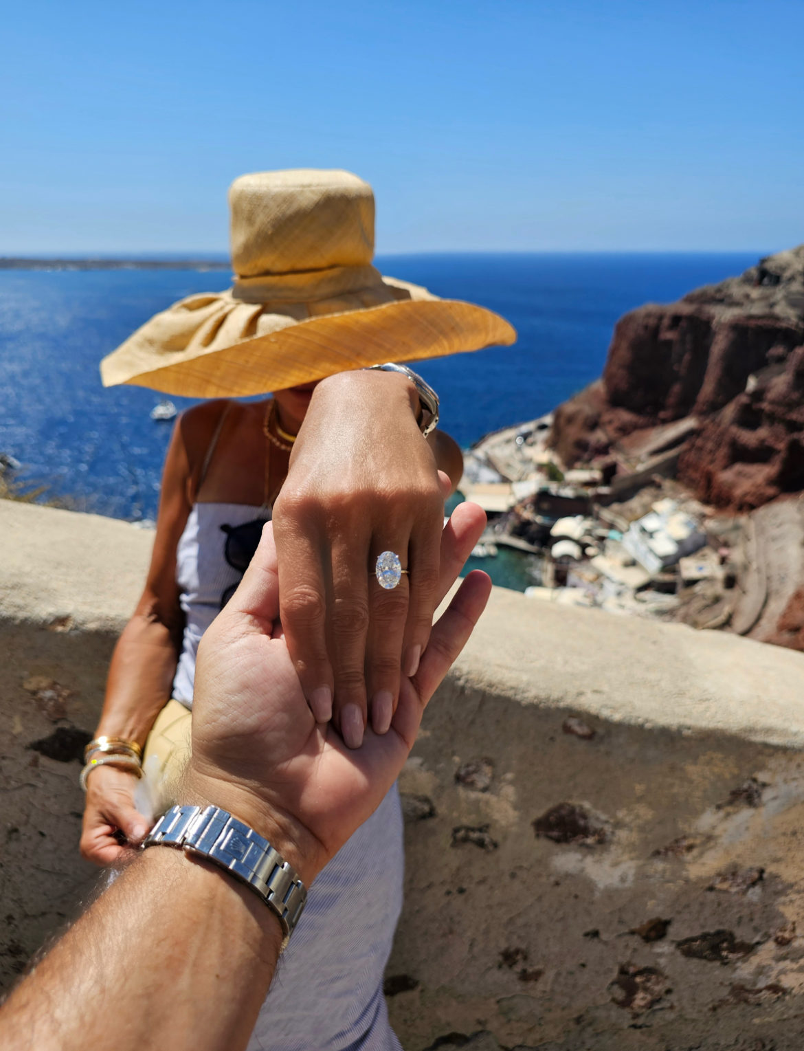 Beautiful ring captured by the ocean